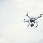 Videomaker con drone