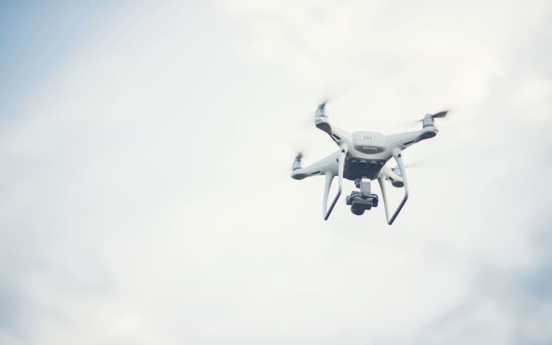 Videomaker con drone